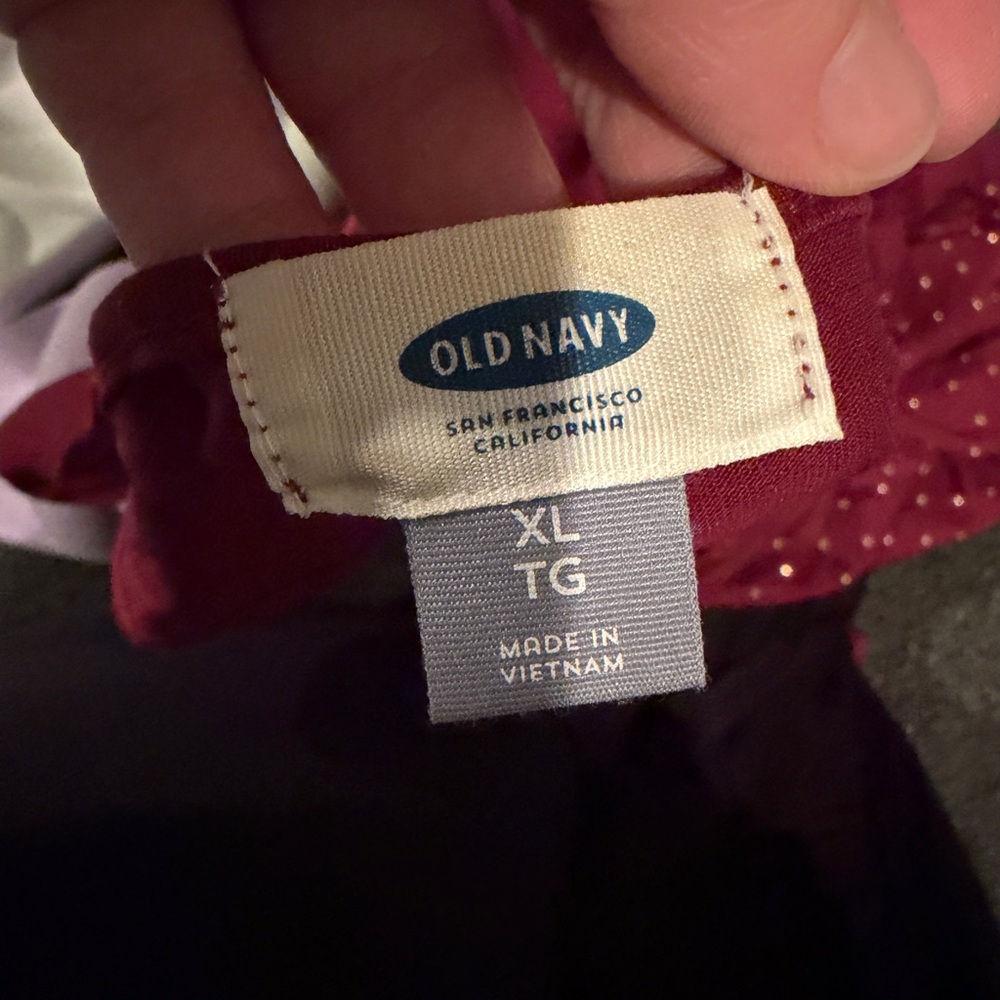Old Navy Embellished Tanks X-Large - Picture 4 of 4